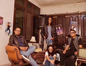 “KUDA BESI”, JADI CARA MESIN WAKTU UCAPKAN TERIMA KASIH KE AYAH