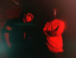 ARKHANOVA TERIAKKAN “AKU”, SERUAN METAL UNTUK JADI DIRI SENDIRI